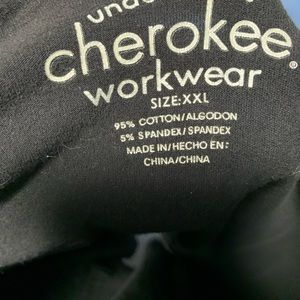 Cherokee scrub top